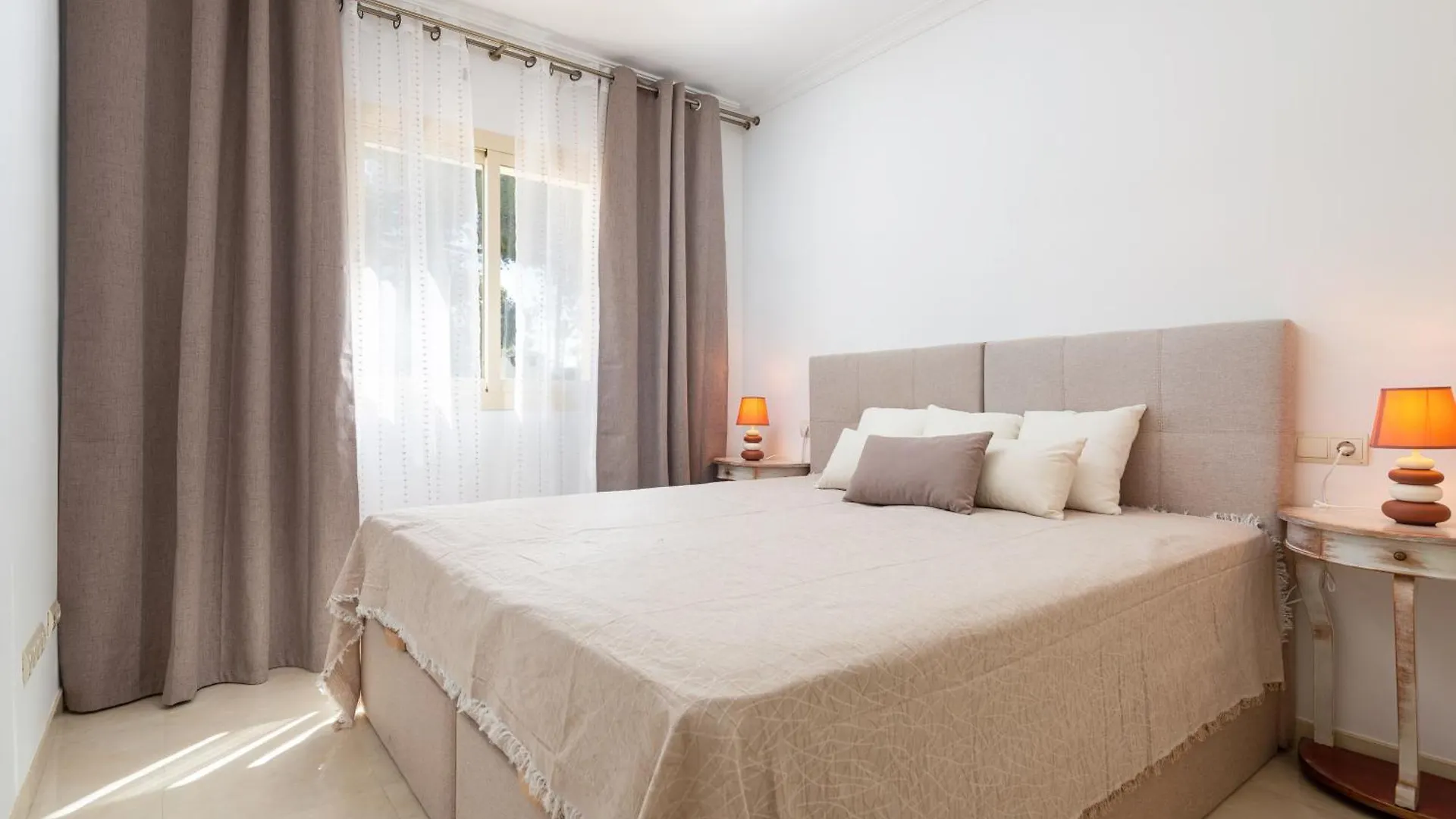 Villa Hilary Playa de Muro  Ferienhaus